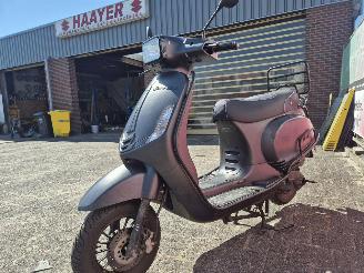 La Souris  sourini s bromscooter picture 6