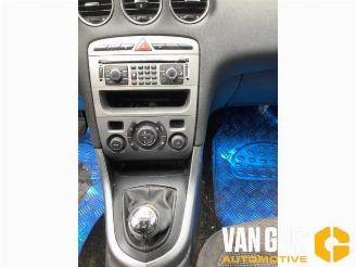 Peugeot 308 308 (4A/C), Hatchback, 2007 / 2015 1.6 16V THP 150 picture 19