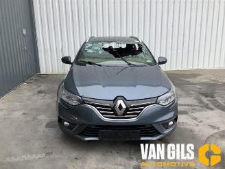 Uttjänta bilar auto Renault Mégane Megane IV Estate (RFBK), Combi 5-drs, 2016 1.5 Energy dCi 110 2017/5