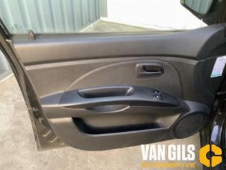 Kia Picanto Picanto (BA), Hatchback, 2004 / 2011 1.1 12V picture 9