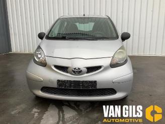 Uttjänta bilar auto Toyota Aygo Aygo (B10), Hatchback, 2005 / 2014 1.0 12V VVT-i 2006/4