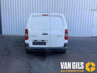 Coche siniestrado Peugeot Partner Partner (GC/GF/GG/GJ/GK), Van, 2008 / 2018 1.6 HDI 90 2012/7