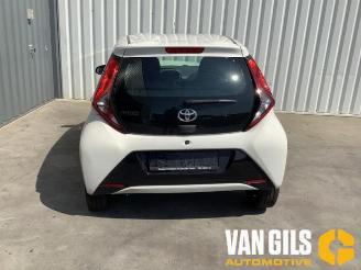 Vrakbiler auto Toyota Aygo Aygo (B40), Hatchback, 2014 1.0 12V VVT-i 2021/3