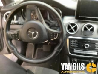 Mercedes Cla-klasse CLA Shooting Brake (117.9), Combi, 2015 / 2019 2.2 CLA-200 CDI, 200 d 16V picture 14