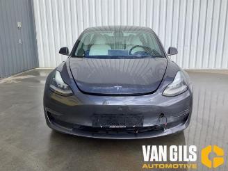 Uttjänta bilar auto Tesla Model 3 Model 3, Sedan, 2017 Long Range, Performance AWD 2019/7