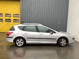 Damaged car Peugeot 407 1.8 16V Benzine 2007/4