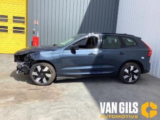 Vrakbiler auto Volvo Xc-60 XC60 II (UZ), SUV, 2017 2.0 T6 16V Recharge, Twin Engine AWD 2024/6