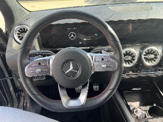 Mercedes GLA 250 e AMG Line AUTOMAAT picture 16
