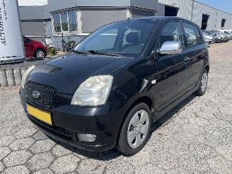 skadebil auto Kia Picanto 1.0 Bling 2007/1