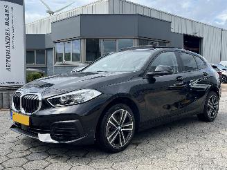 škoda osobní automobily BMW 1-serie 116i SPORT AUTOM PANO 2023/9