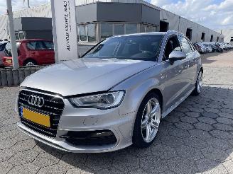 Auto incidentate Audi A3 Sportback 1.4 TFSI CoD Ambition Sport Edition 2015/10
