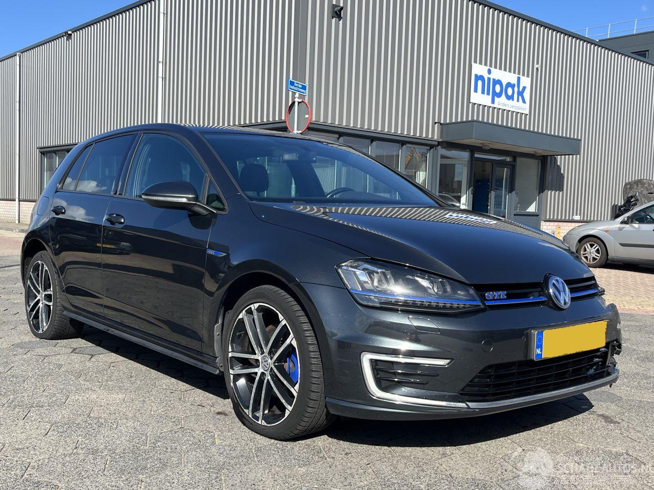 Volkswagen Golf 1.4 TSI GTE