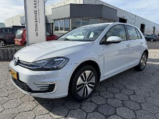 Coche accidentado Volkswagen e-Golf 100 kw 2019/1