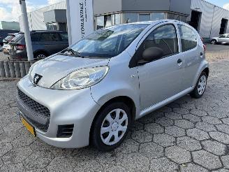 skadebil auto Peugeot 107 1.0-12V XR 2011/8