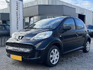 Schadeauto Peugeot 107 1.0-12V XR 2010/6