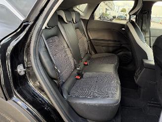 Renault Captur E-TECH HYBRID picture 14