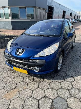 Unfallwagen Peugeot 207 1.6 VTi XS 2006/1