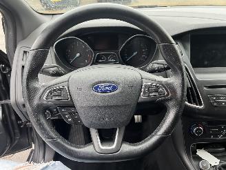 Ford Focus 1.5 ST-Line picture 15