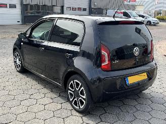 Volkswagen Up! 1.0 high up! BlueMotion picture 6