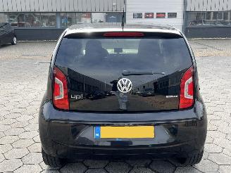 Volkswagen Up! 1.0 high up! BlueMotion picture 5