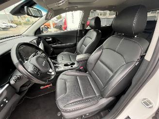 Kia Niro 1.6 GDi Hybrid ExecutiveLine picture 15