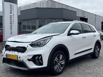 škoda osobní automobily Kia Niro 1.6 GDi Hybrid ExecutiveLine 2022/2