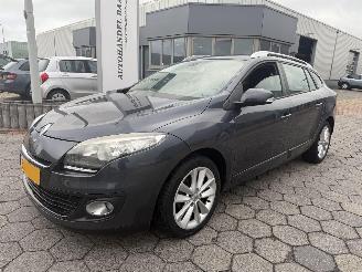 Schadeauto Renault Mégane Estate 1.5 dCi Expression 2012/6
