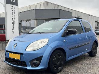 skadebil auto Renault Twingo 1.2-16V Collection 2011/11