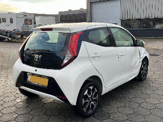 Toyota Aygo 1.0 VVT-i x-play picture 4