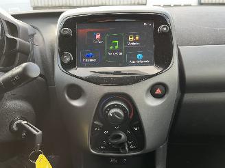 Toyota Aygo 1.0 VVT-i x-play picture 19