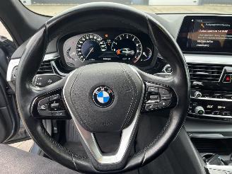 BMW 5-serie 520i High Executive picture 15