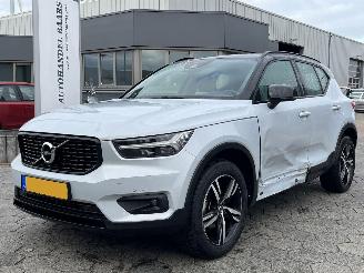 krockskadad bil auto Volvo XC40 1.5 T2 R-Design 2020/12