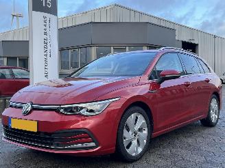 uszkodzony samochody osobowe Volkswagen Golf Variant 1.5 eTSI Style AUTOMAAT 2021/4