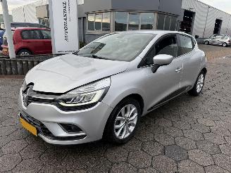 Schadeauto Renault Clio 0.9 TCe Intens 2018/4