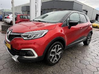 Schadeauto Renault Captur 0.9 TCe Intens 2018/1