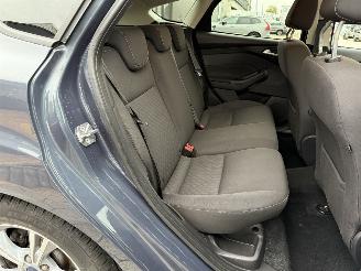 Ford Focus 1.0 EcoBoost Titanium picture 14
