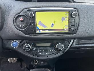 Toyota Yaris 1.5 Hybrid Trend Bi-Tone picture 20