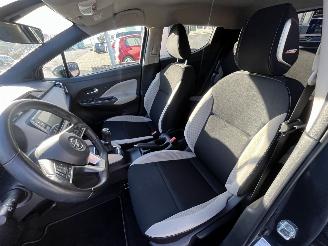 Nissan Micra 1.0 IG-T Tekna picture 14