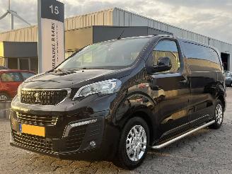 krockskadad bil bedrijf Peugeot Expert 227S 2.0 BlueHDI 150 Premium Pack 2017/11