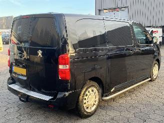 Peugeot Expert 227S 2.0 BlueHDI 150 Premium Pack picture 4