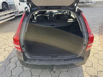 Kia Cee d Sporty Wagon 1.4 CVVT Navigator Plus Pack picture 12