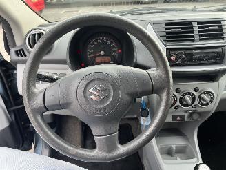 Suzuki Alto 1.0 Comfort picture 17