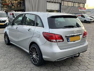 Mercedes B-klasse 180 Prestige AUTOMAAT picture 4
