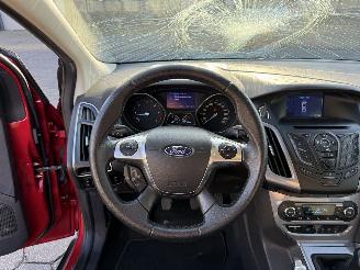 Ford Focus Wagon 1.6 TDCI Titanium nl auto picture 16