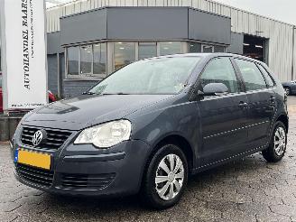 Vaurioauto  passenger cars Volkswagen Polo 1.4-16V Optive 2007/7