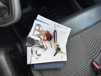 Peugeot Expert 2.0 BlueHDI 120 Long Premium picture 20