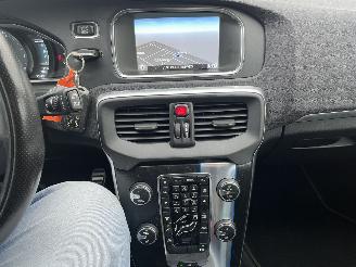 Volvo V-40 2.0 D2 R-Design Business picture 19