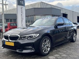 Schadeauto BMW 3-serie 330e eDrive Edition 2020/7