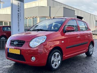 škoda osobní automobily Kia Picanto 1.0 X-pect 2011/4