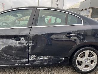 Volvo S-60 2.0 D4 Summum AUTOMAAT picture 9